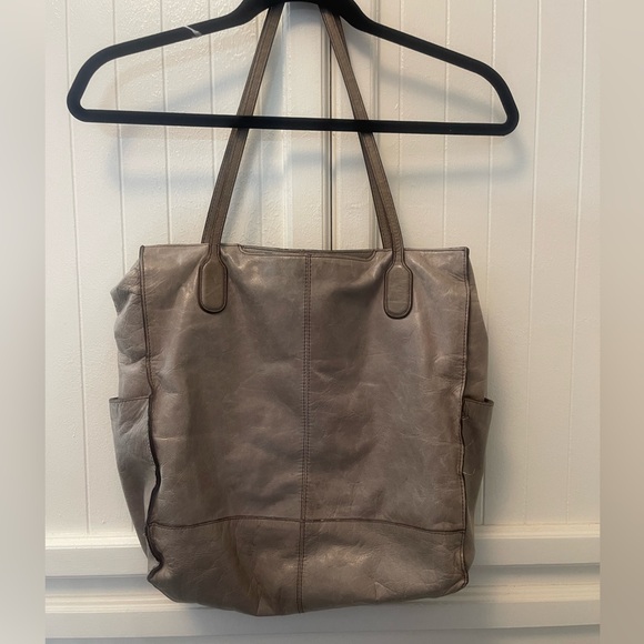 HOBO Tan Leather multi pocket and compartment Tote Bag - Picture 1 of 12